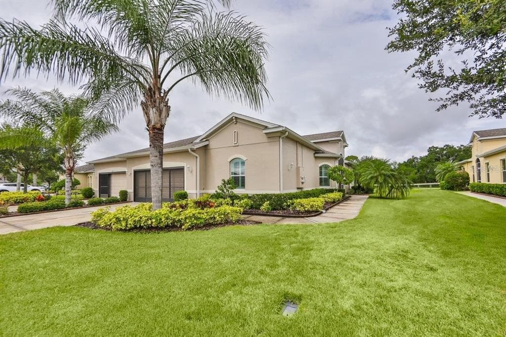 2411 RICHMOND GREENS COURT SUN CITY CENTER, FL 33573