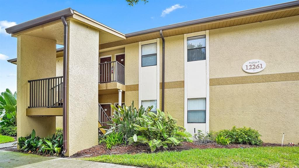 12261 SAILWINDS DRIVE UNIT 202 LARGO, FL 33773