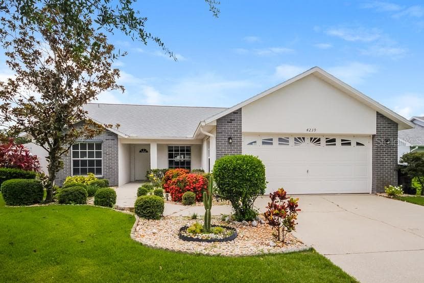 4239 CLIMBING ASTER COURT ST CLOUD, FL 34772