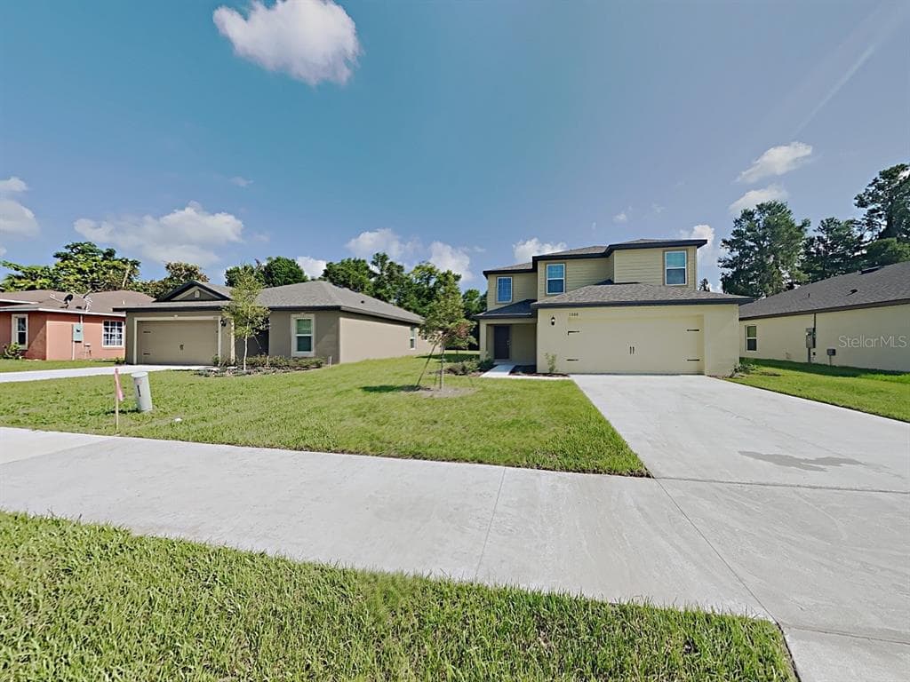 1066 MANSFIELD ROAD TAVARES, FL 32778
