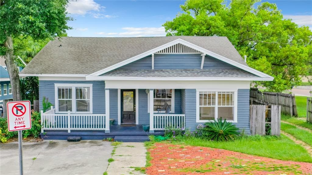 103 W MOHAWK AVENUE