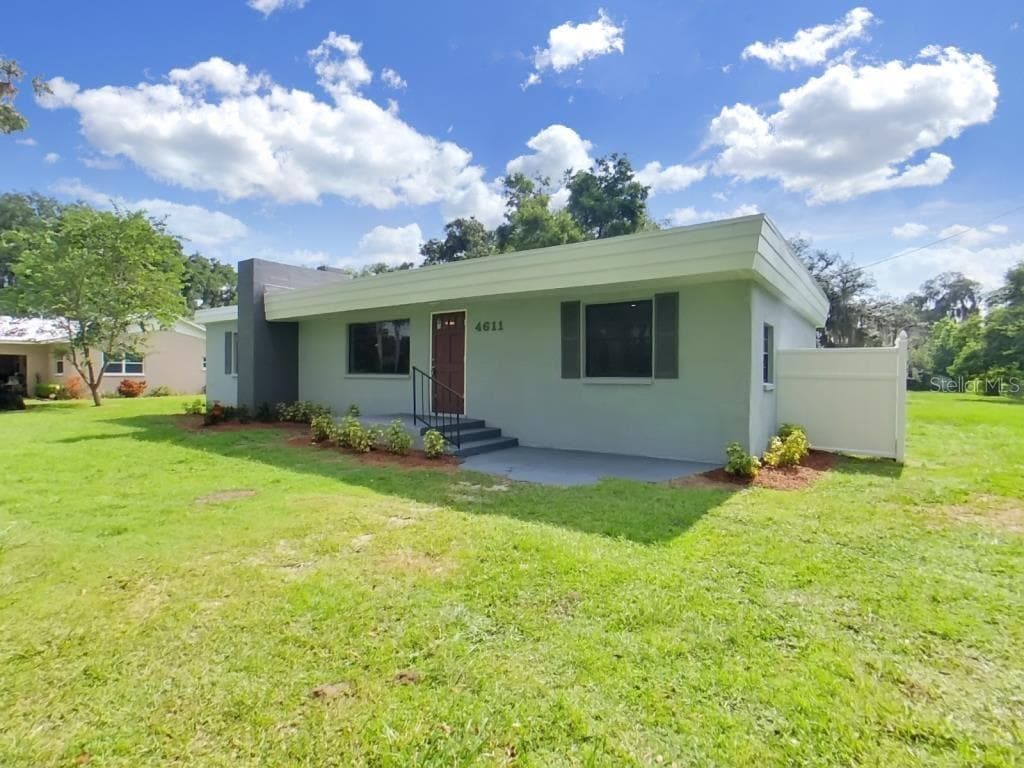 4611 FRITZKE RD DOVER, FL 33527
