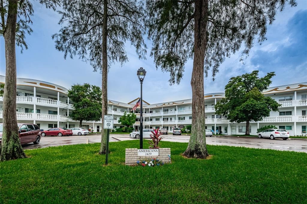 2429 ECUADORIAN WAY UNIT 69 CLEARWATER, FL 33763