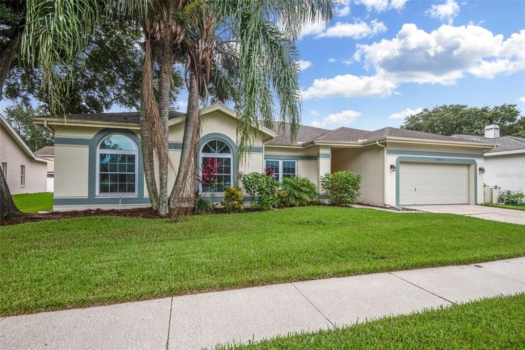 18907 EDINBOROUGH WAY TAMPA, FL 33647
