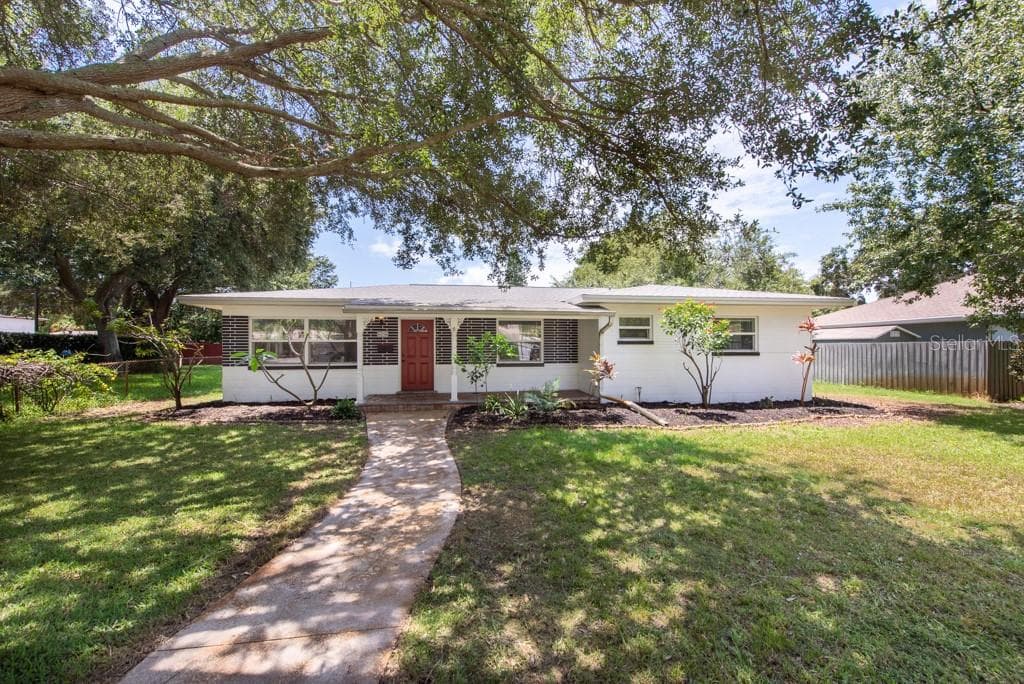 6056 2ND AVENUE N ST PETERSBURG, FL 33710