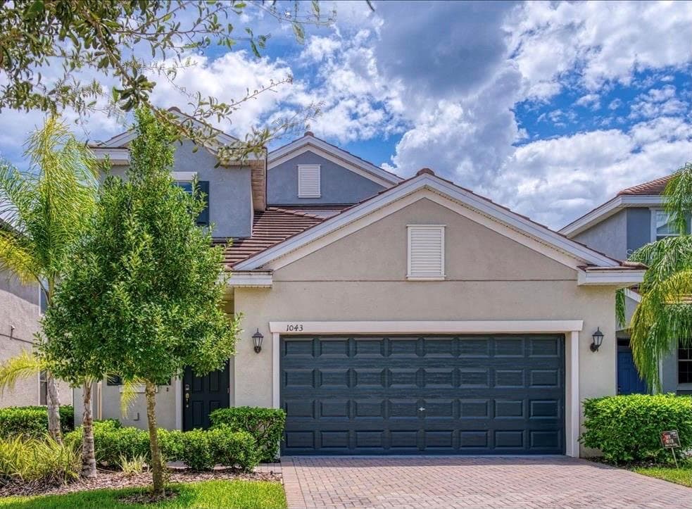 1043 OLIVETO VERDI COURT