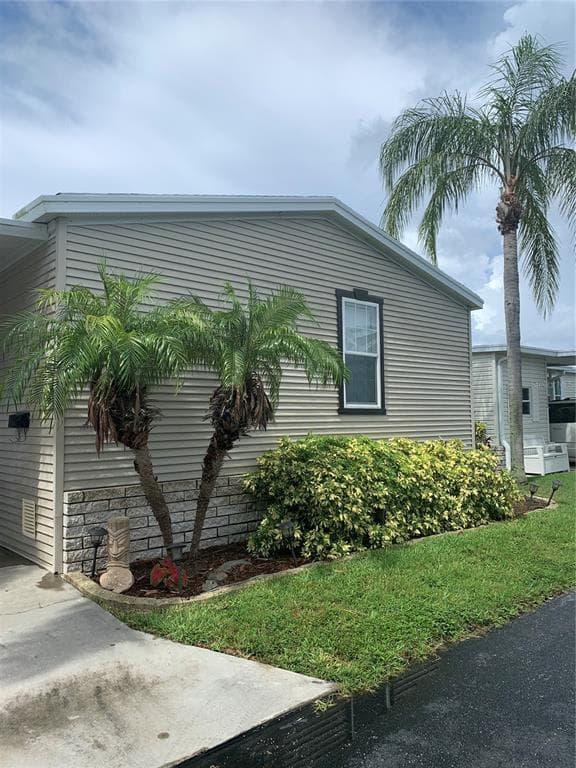 18675 US 19 HIGHWAY N UNIT 175 CLEARWATER, FL 33764