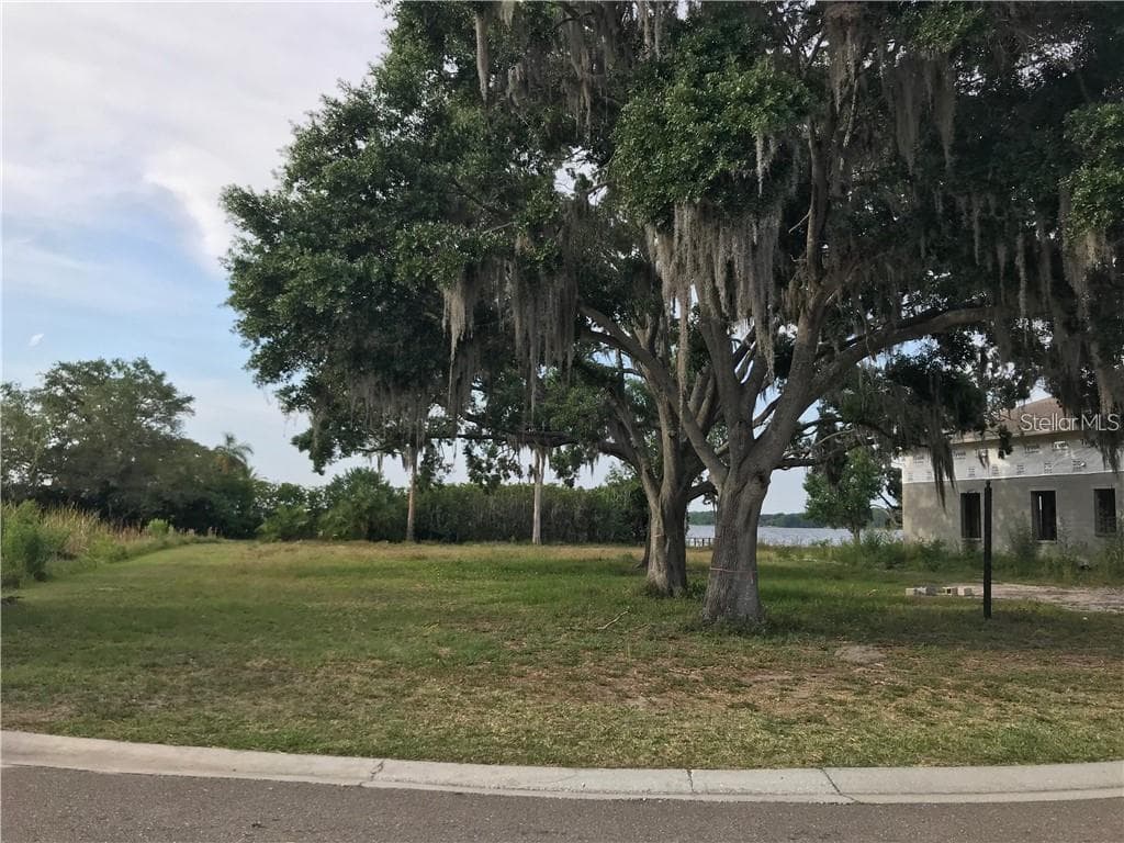 BOESCH DRIVE PALM HARBOR, FL 34684