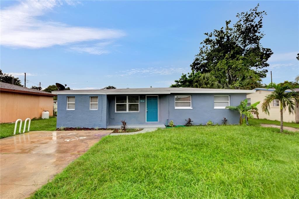 9054 DREAM WAY LARGO, FL 33773