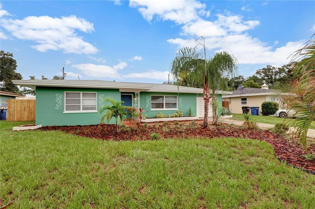 1452 WOODBINE STREET CLEARWATER, FL 33755