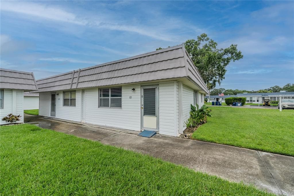206 ANDOVER PLACE N UNIT 83