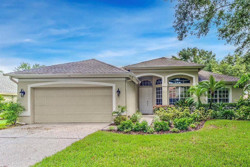 4950 WILLOW RIDGE TERRACE VALRICO, FL 33596