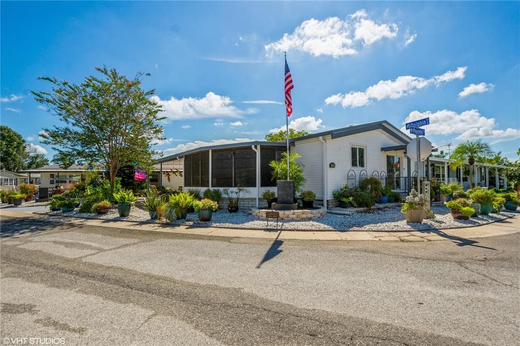 376 PEACEFUL COURT OLDSMAR, FL 34677