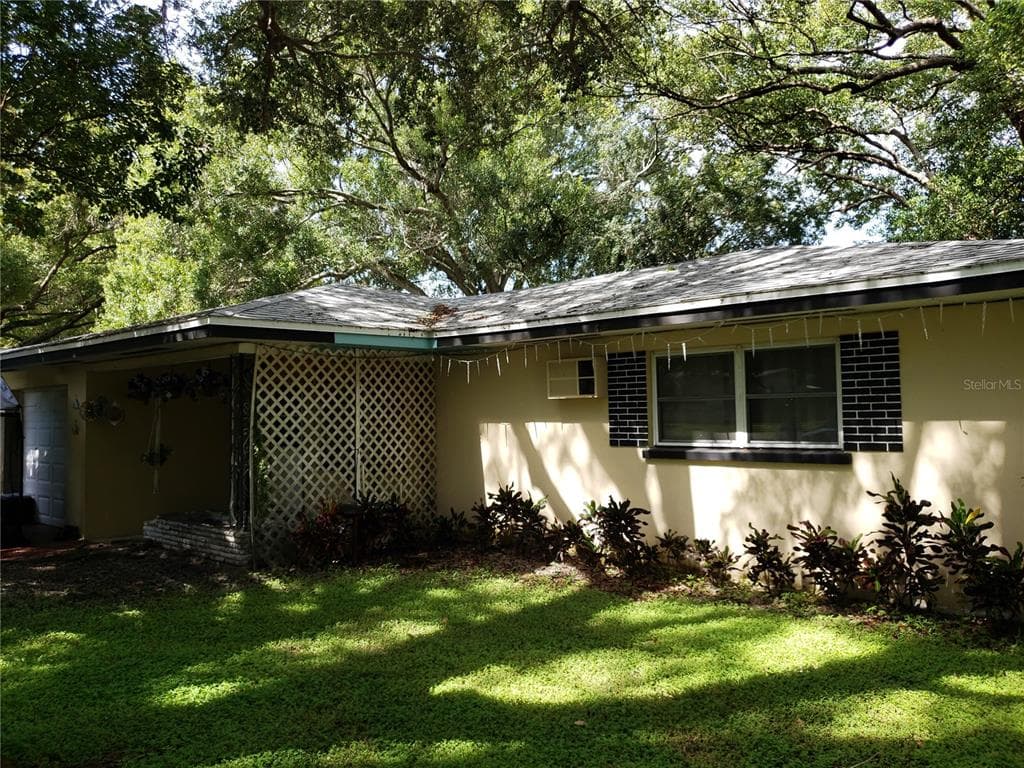 711 11TH STREET NW LARGO, FL 33770