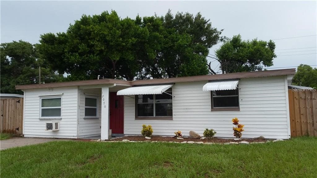12070 105TH LANE LARGO, FL 33773