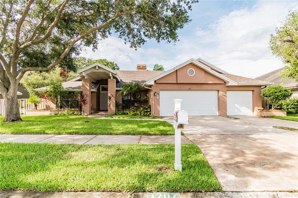 1207 HUNTINGTON LANE SAFETY HARBOR, FL 34695