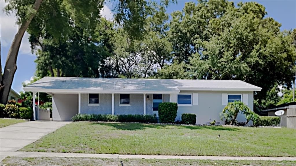 104 DOLORES DRIVE ALTAMONTE SPRINGS, FL 32701