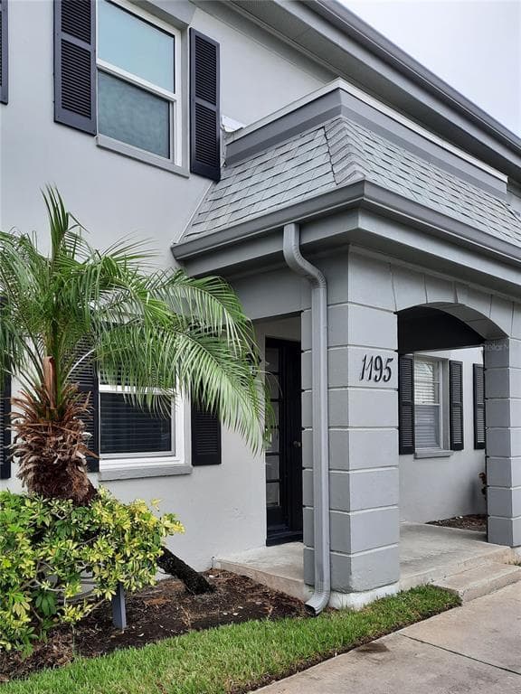 1195 RUE DES CHATEAUX UNIT 2A SOUTH PASADENA, FL 33707