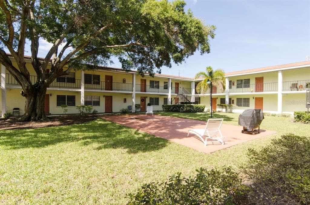 3119 W DE LEON STREET UNIT 22 TAMPA, FL 33609