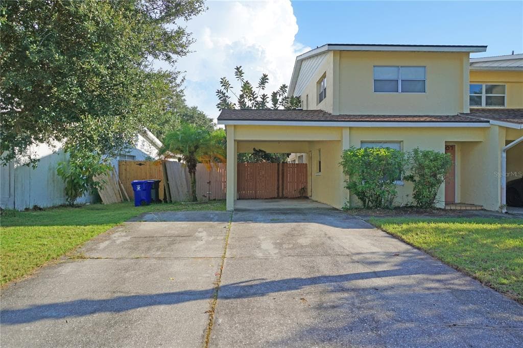 1707 AZALEA COURT UNIT A OLDSMAR, FL 34677
