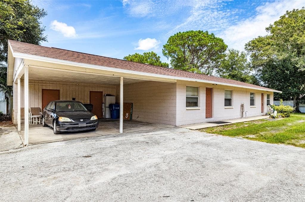 15541 58TH STREET N CLEARWATER, FL 33760