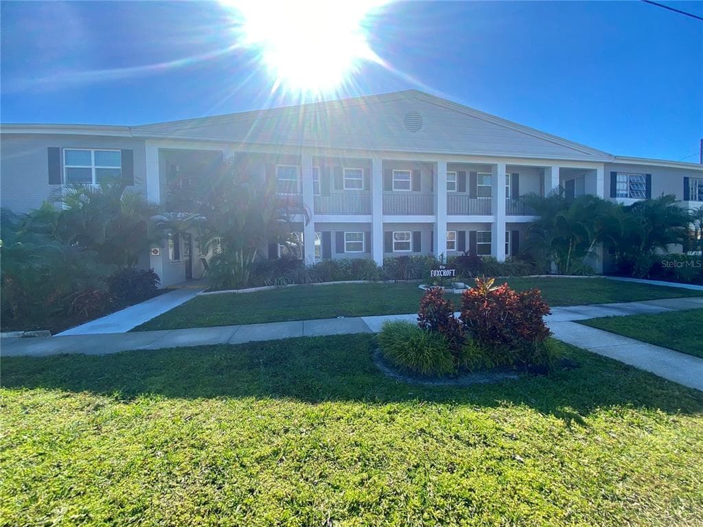 300 35TH AVE N UNIT F7