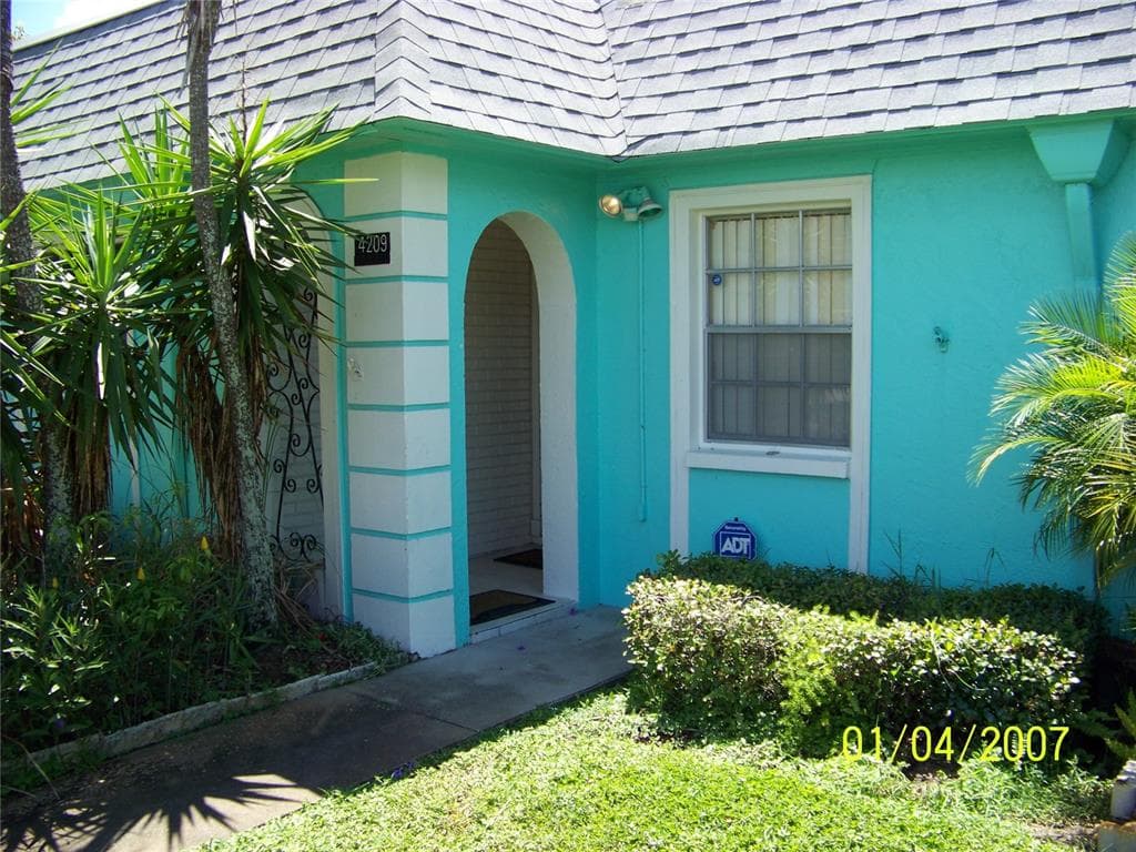 4209 PRINCE PLACE NEW PORT RICHEY, FL 34652
