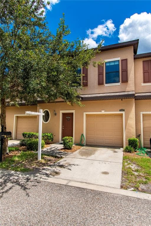 10265 VILLA PALAZZO COURT TAMPA, FL 33615