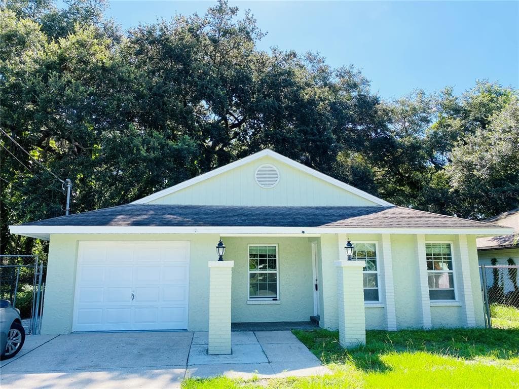 4811 N MACDILL AVENUE TAMPA, FL 33614