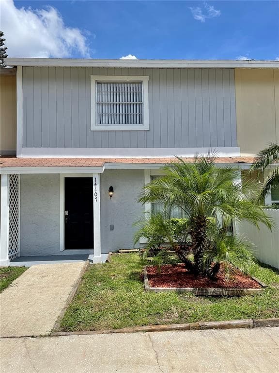 14107 VILLAGE TERRACE DRIVE TAMPA, FL 33624