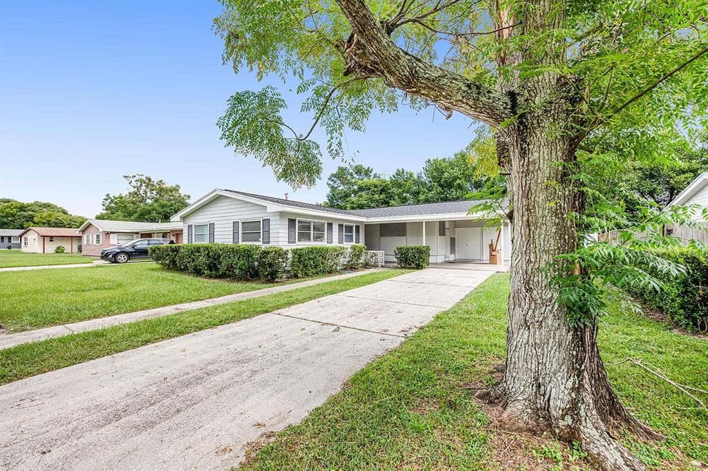 4440 COLLINS ROAD SPRING HILL, FL 34606