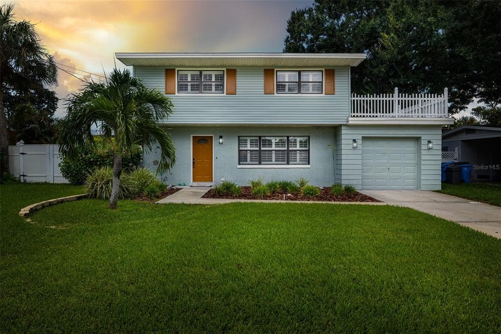 4926 STOLLS AVENUE TAMPA, FL 33615