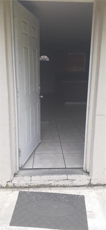 8805 N BROOKS STREET UNIT b TAMPA, FL 33604
