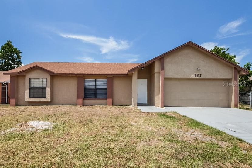 605 MADRID DRIVE KISSIMMEE, FL 34758