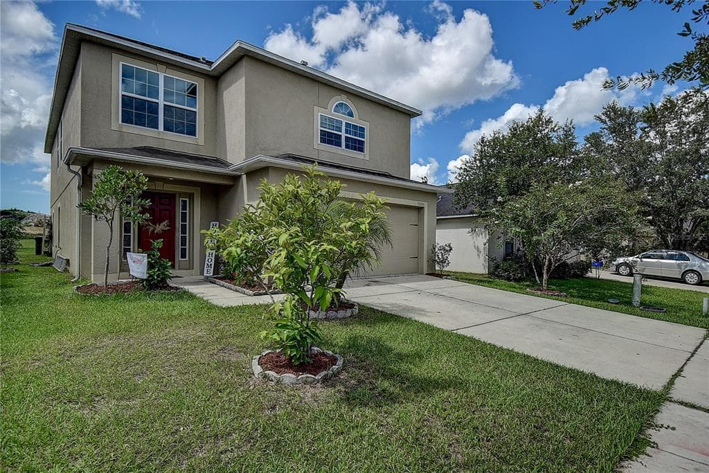13215 WATERFORD CASTLE DRIVE DADE CITY, FL 33525