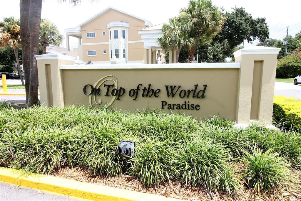 2020 SHANGRILA DRIVE UNIT 309 CLEARWATER, FL 33763