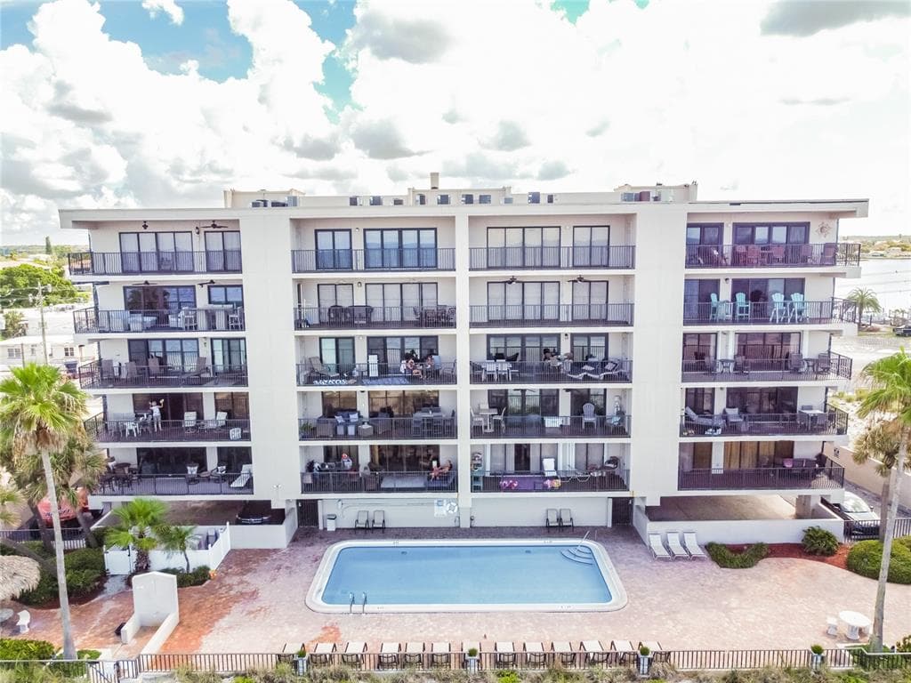 13650 GULF BOULEVARD UNIT 401 MADEIRA BEACH, FL 33708