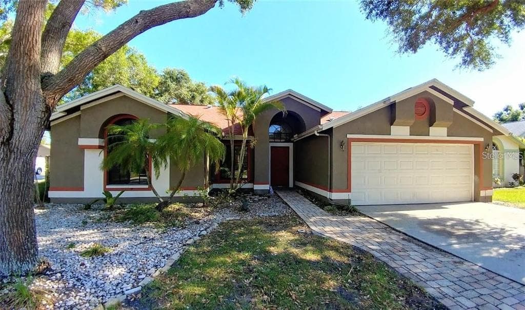 8342 WRENS WAY LARGO, FL 33773