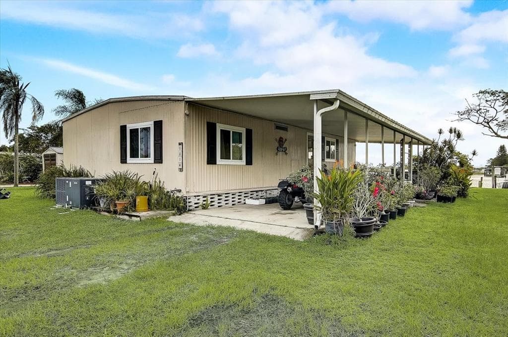 1214 FRISBIE ROAD RUSKIN, FL 33570