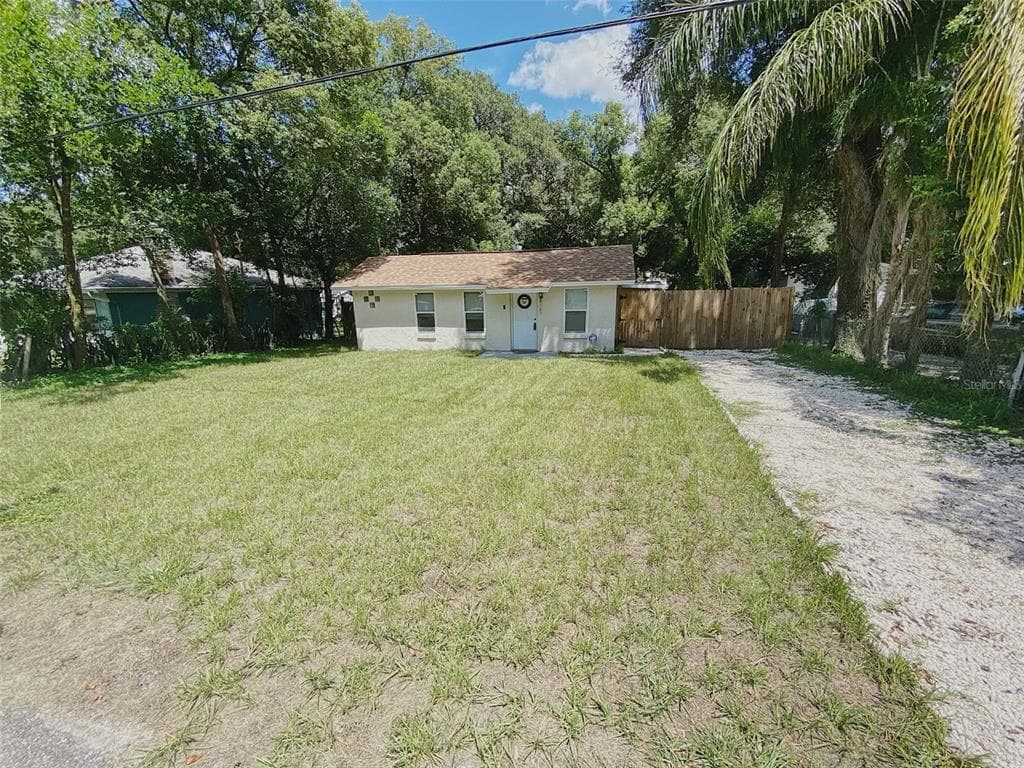 8703 N WILLOW AVENUE TAMPA, FL 33604