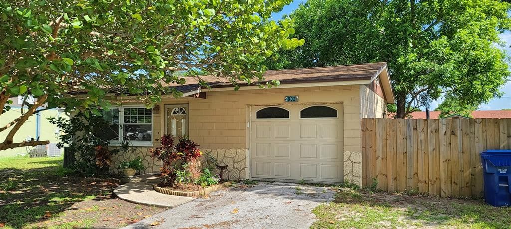 902 16TH AVENUE SW LARGO, FL 33770