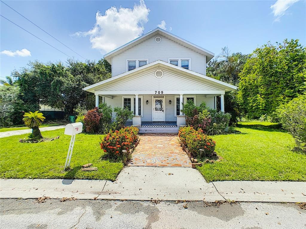 709 3RD STREET DRIVE W PALMETTO, FL 34221