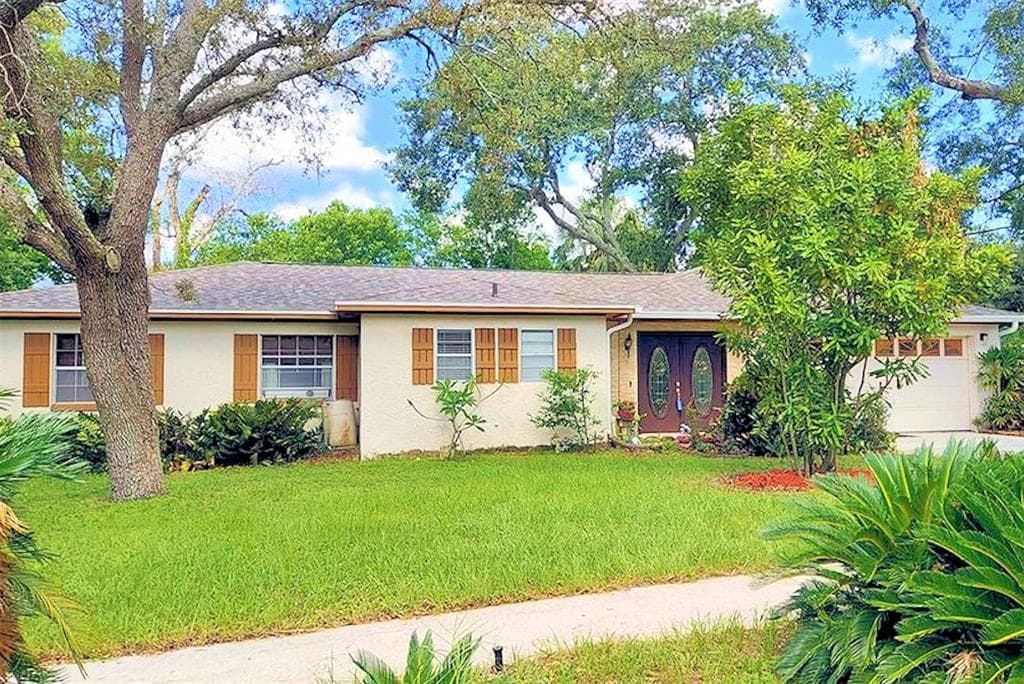 534 CARRIAGE HILLS DRIVE TEMPLE TERRACE, FL 33617
