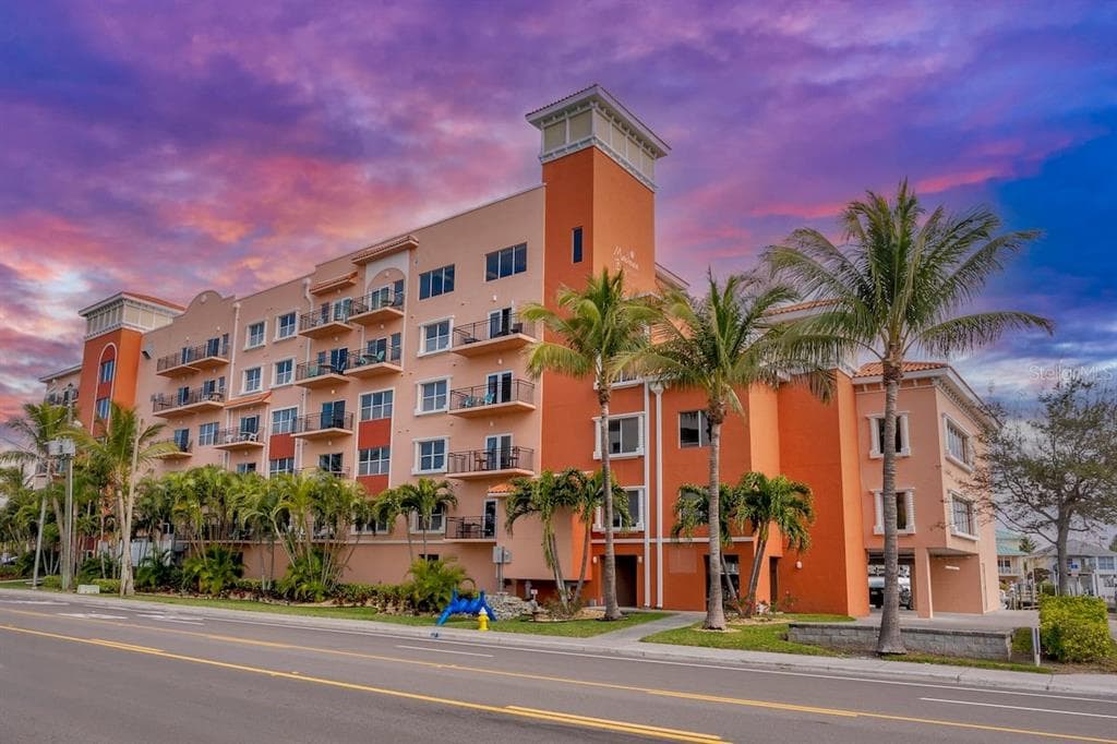 13235 GULF BOULEVARD UNIT 204