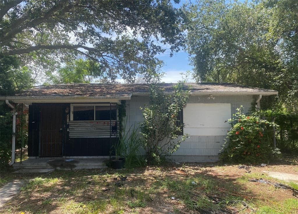 2019 42ND STREET S ST PETERSBURG, FL 33711