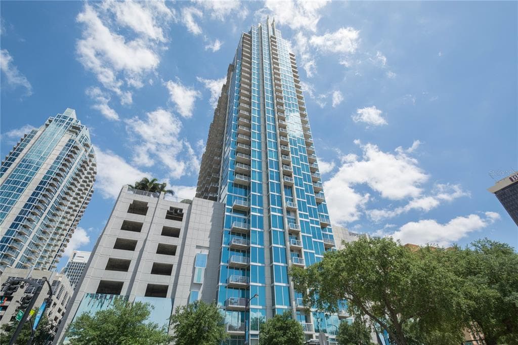 777 N ASHLEY DRIVE UNIT 2213 TAMPA, FL 33602