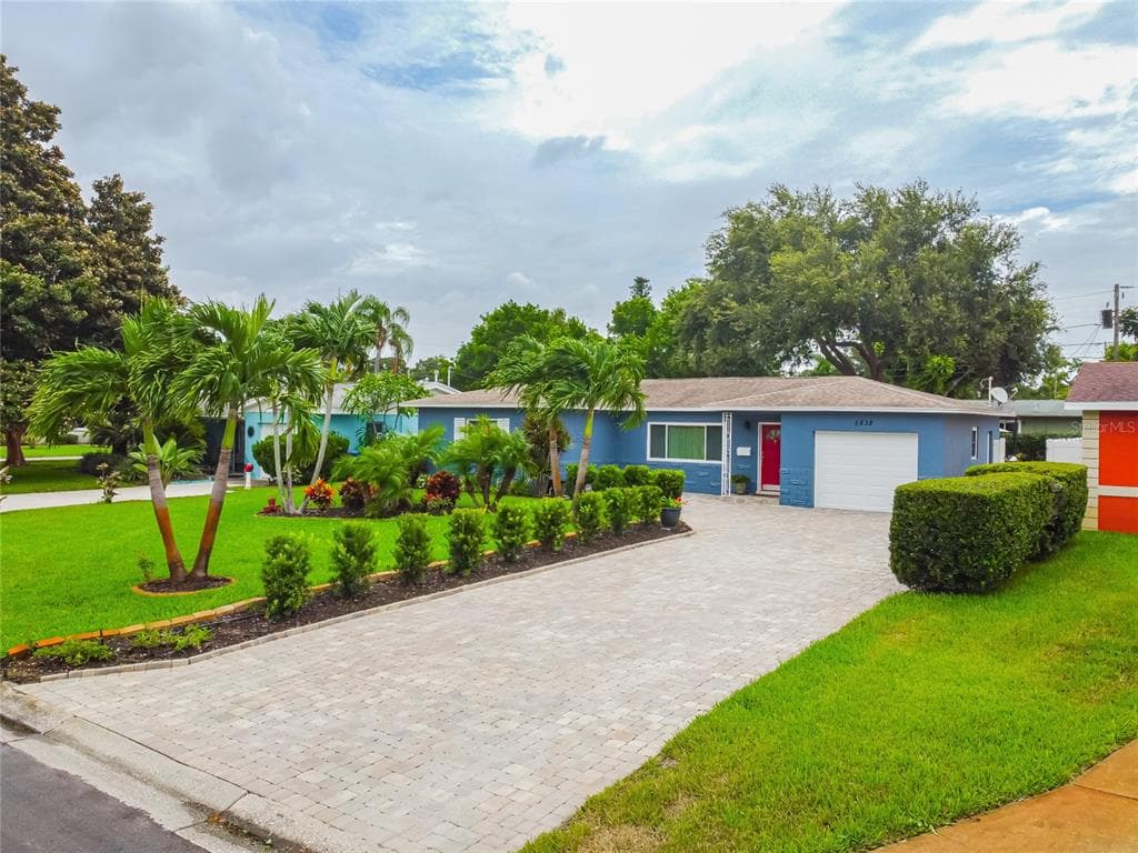 5838 5TH STREET S ST PETERSBURG, FL 33705