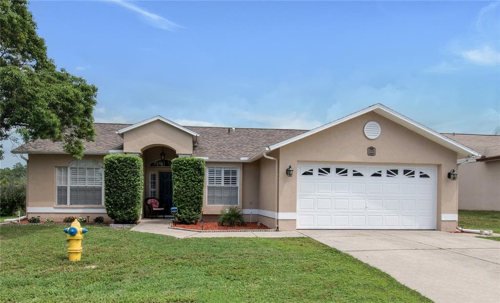 7707 LANDSDOWNE LANE NEW PORT RICHEY, FL 34654