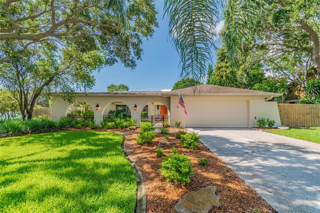 2943 HEATHER TRAIL CLEARWATER, FL 33761