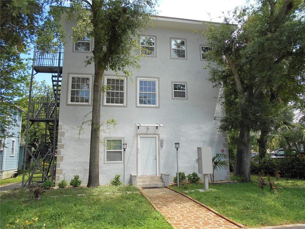 306 TURNER STREET CLEARWATER, FL 33756